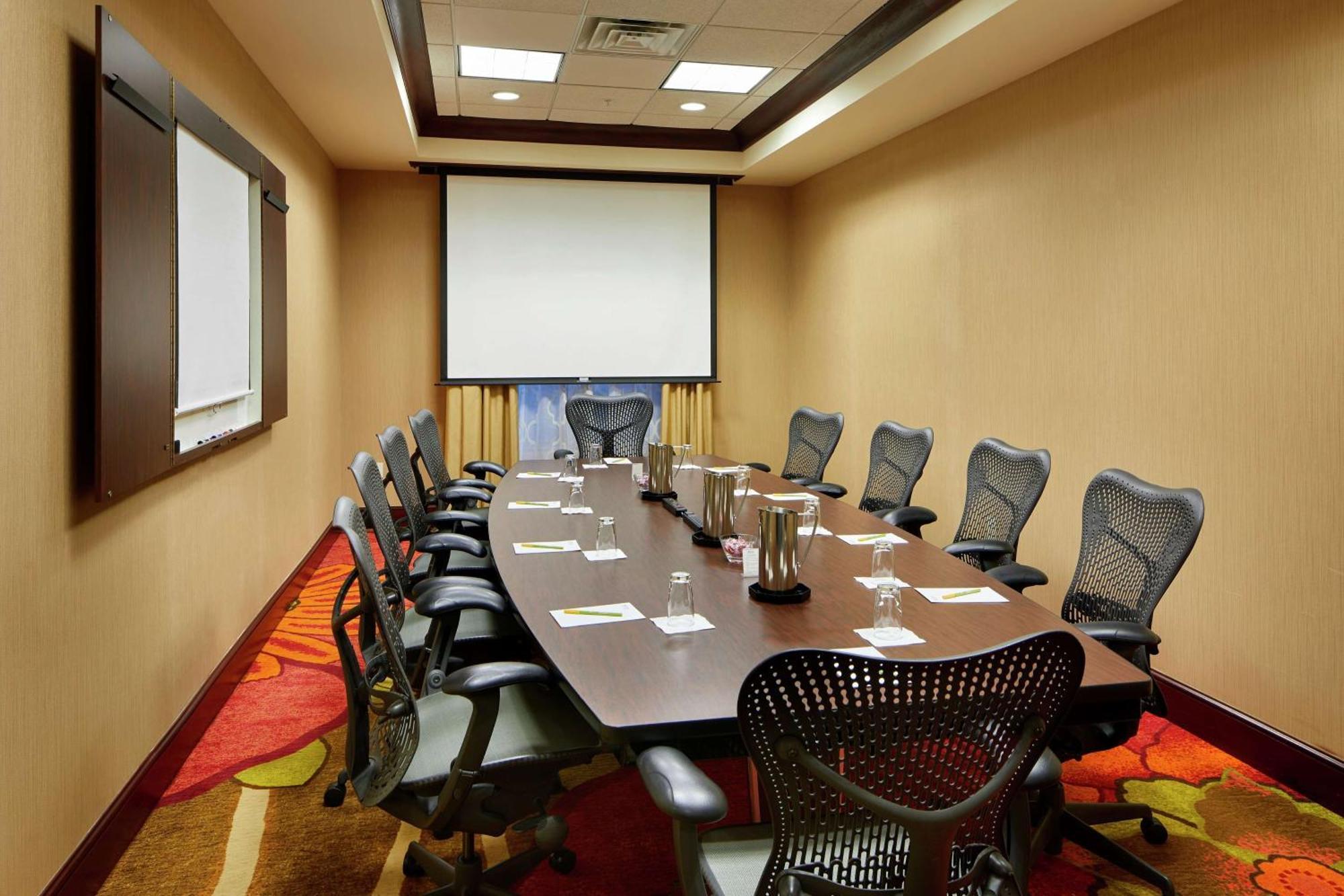 Hilton Garden Columbus/polaris Hotel 3*
